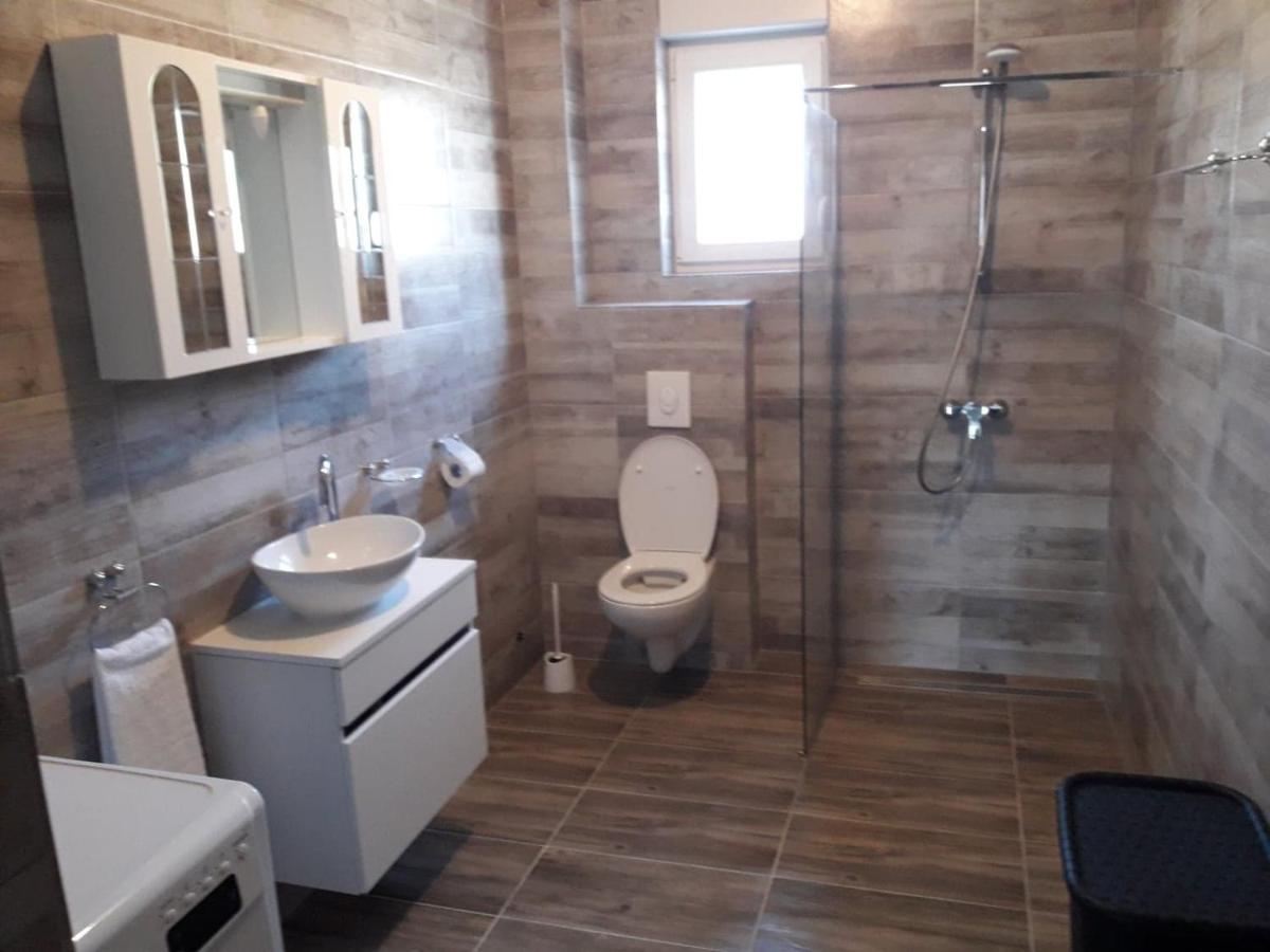 Apartman Sandra ヴォディツェ エクステリア 写真